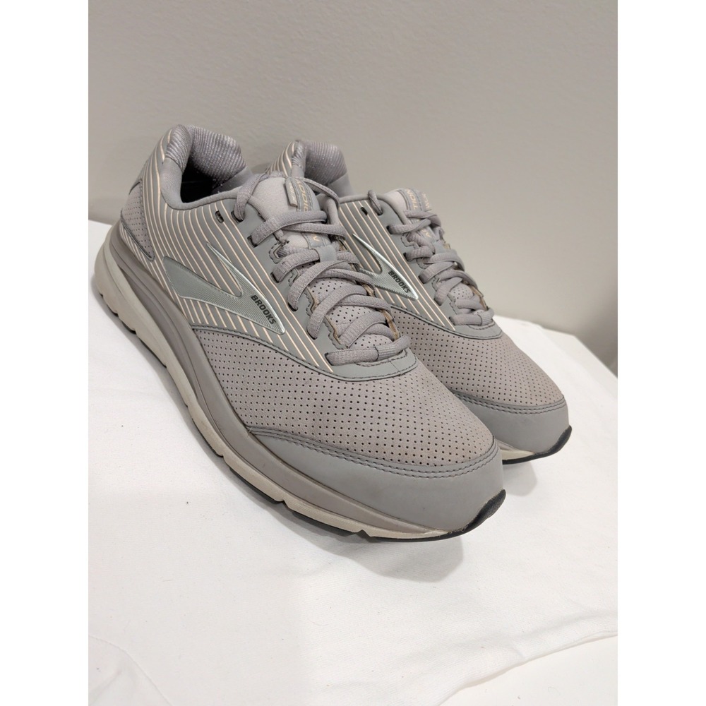Brooks Addiction Walker Suede Alloy/Oyster Running Women's Sz 9